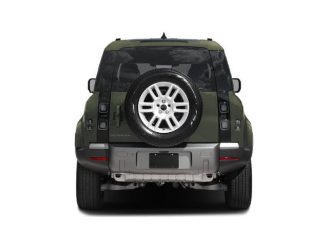 New 2026 Tasman Blue LAND ROVER X-Dynamic SE image 8