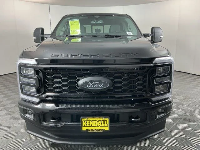 New 2026 Agate Black Ford XLT image 2