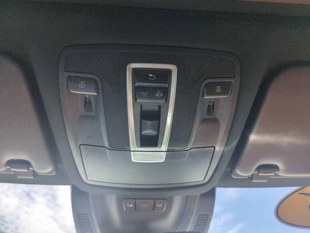 Used 2016  Mercedes-Benz GLE 400 image 26