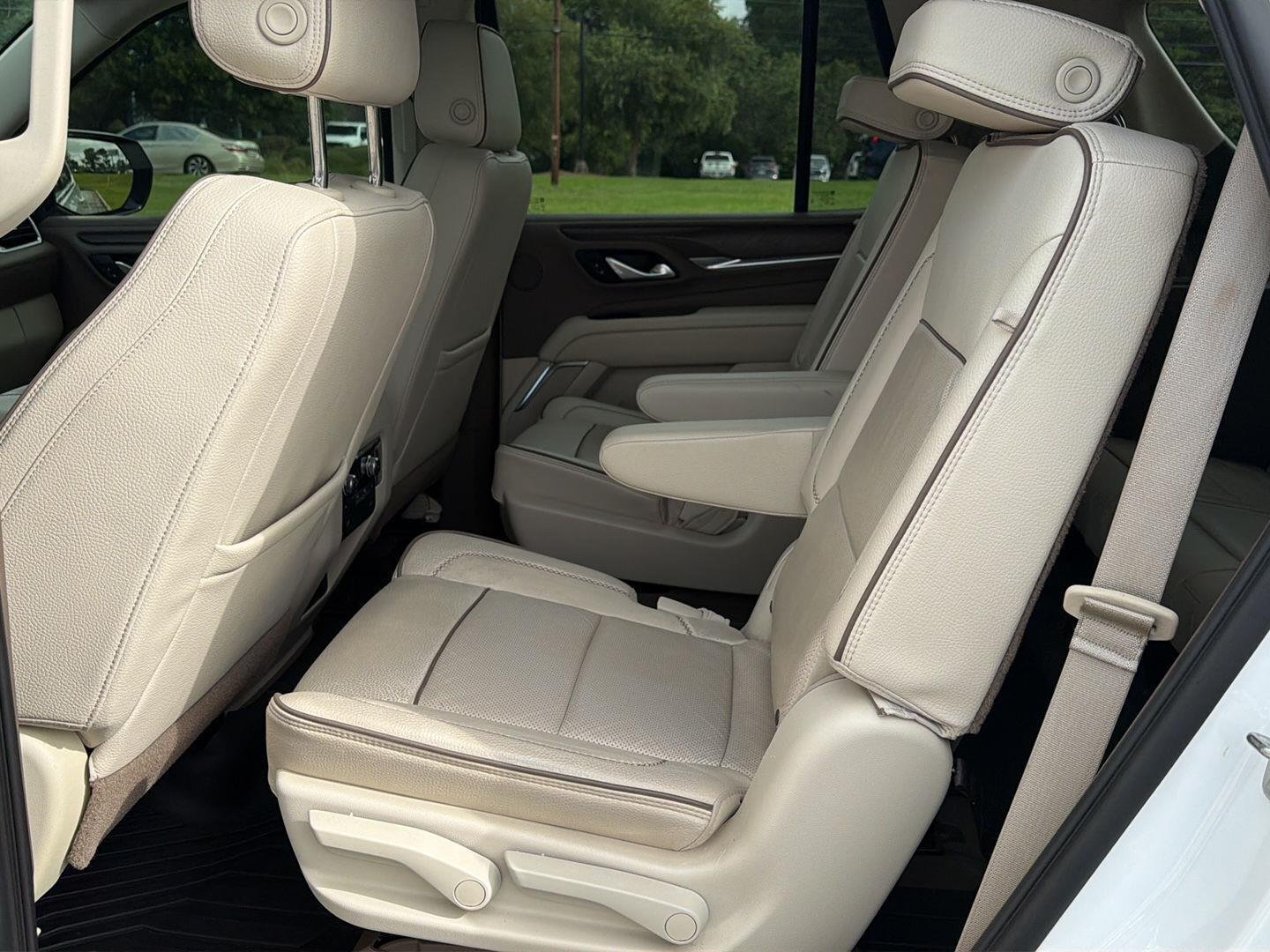 Used 2021 Summit White GMC Denali image 11