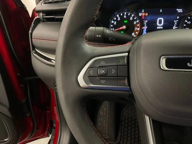 2025 Jeep Compass Trailhawk - Photo 12