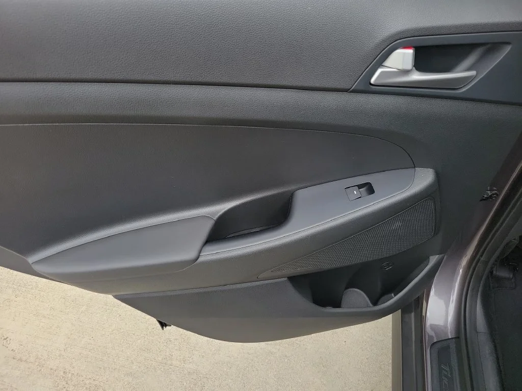 Used 2021 Gray Hyundai Value image 13