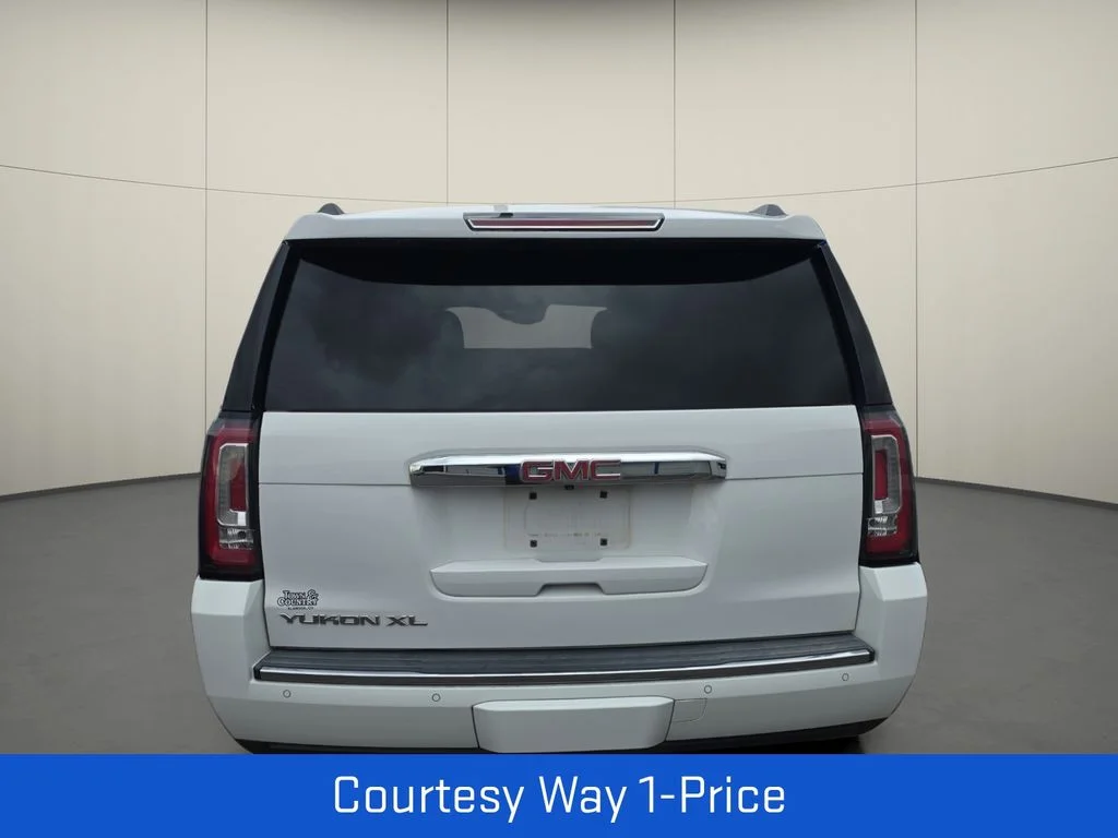 Used 2016 White GMC Denali image 5