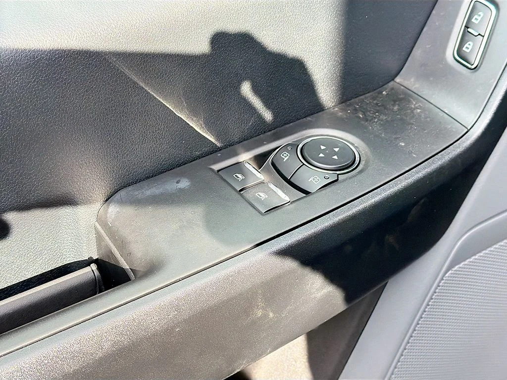 New 2025 Agate Black Metallic Ford F-600® XL image 23