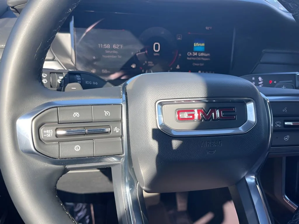 Used 2025 Summit White GMC Elevation image 15