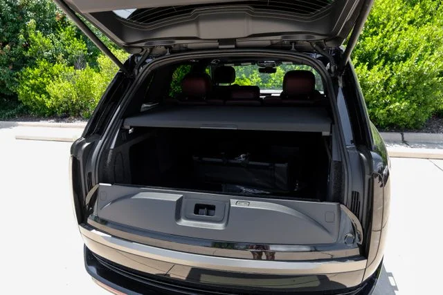 New 2026 Black Land Rover SE image 63