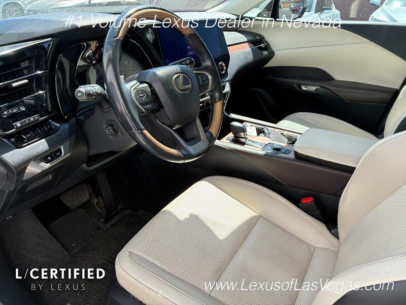 Certified Used 2024 White Pearl Lexus 350 Premium image 3