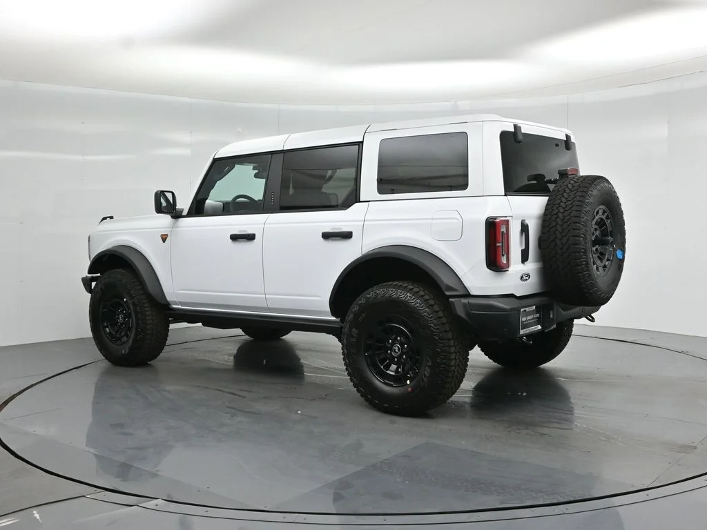 New 2026 Oxford White Ford Badlands image 6