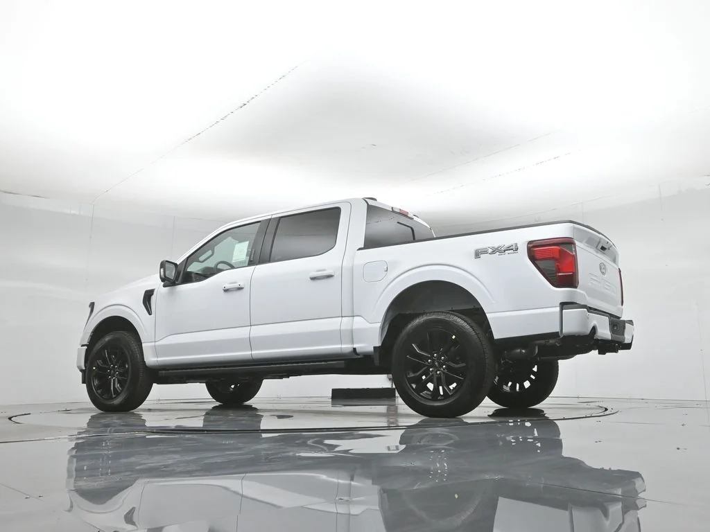 New 2026 Oxford White Ford XLT image 51