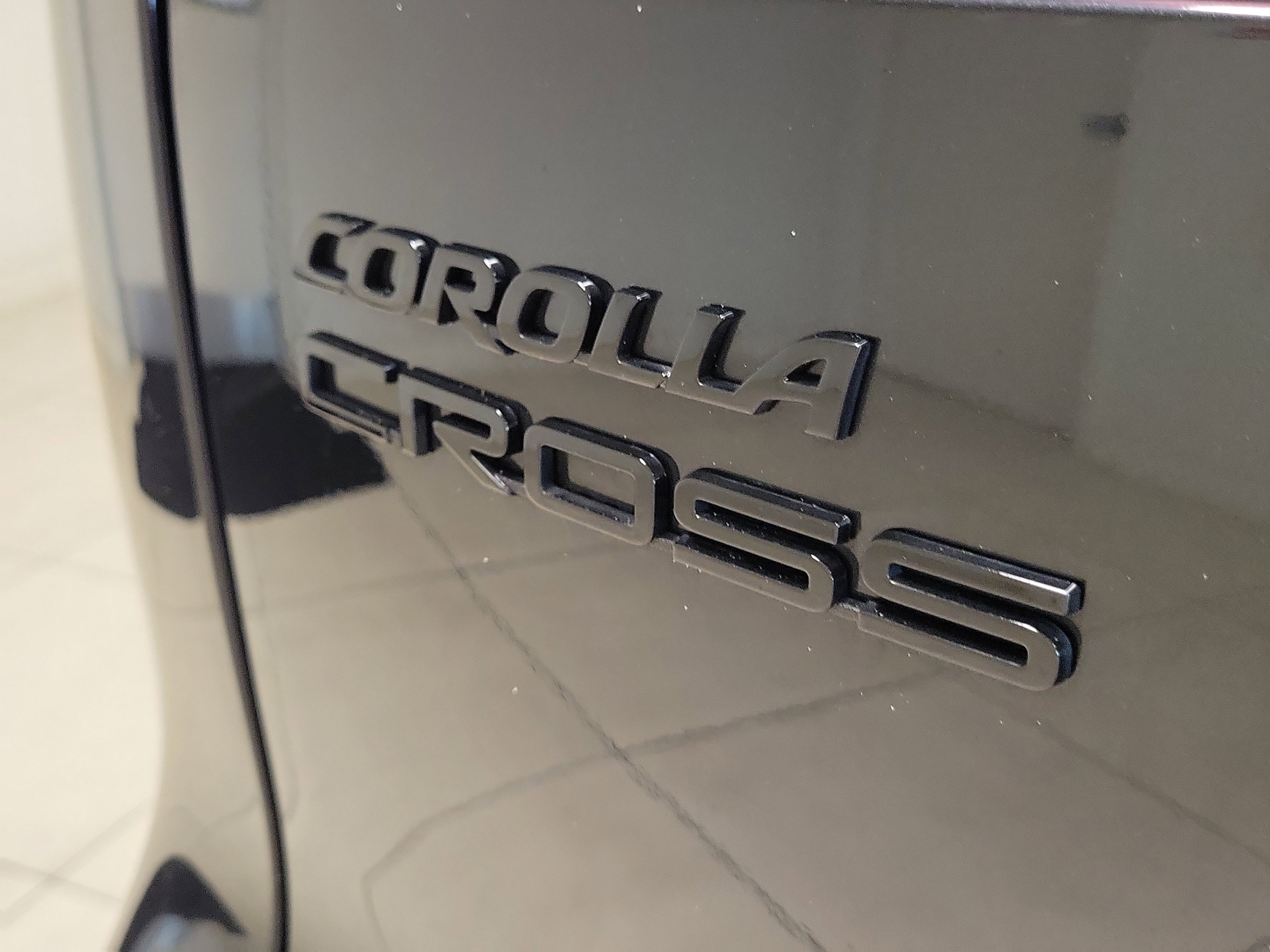 Used 2024 Jet Black Toyota Hybrid S image 9