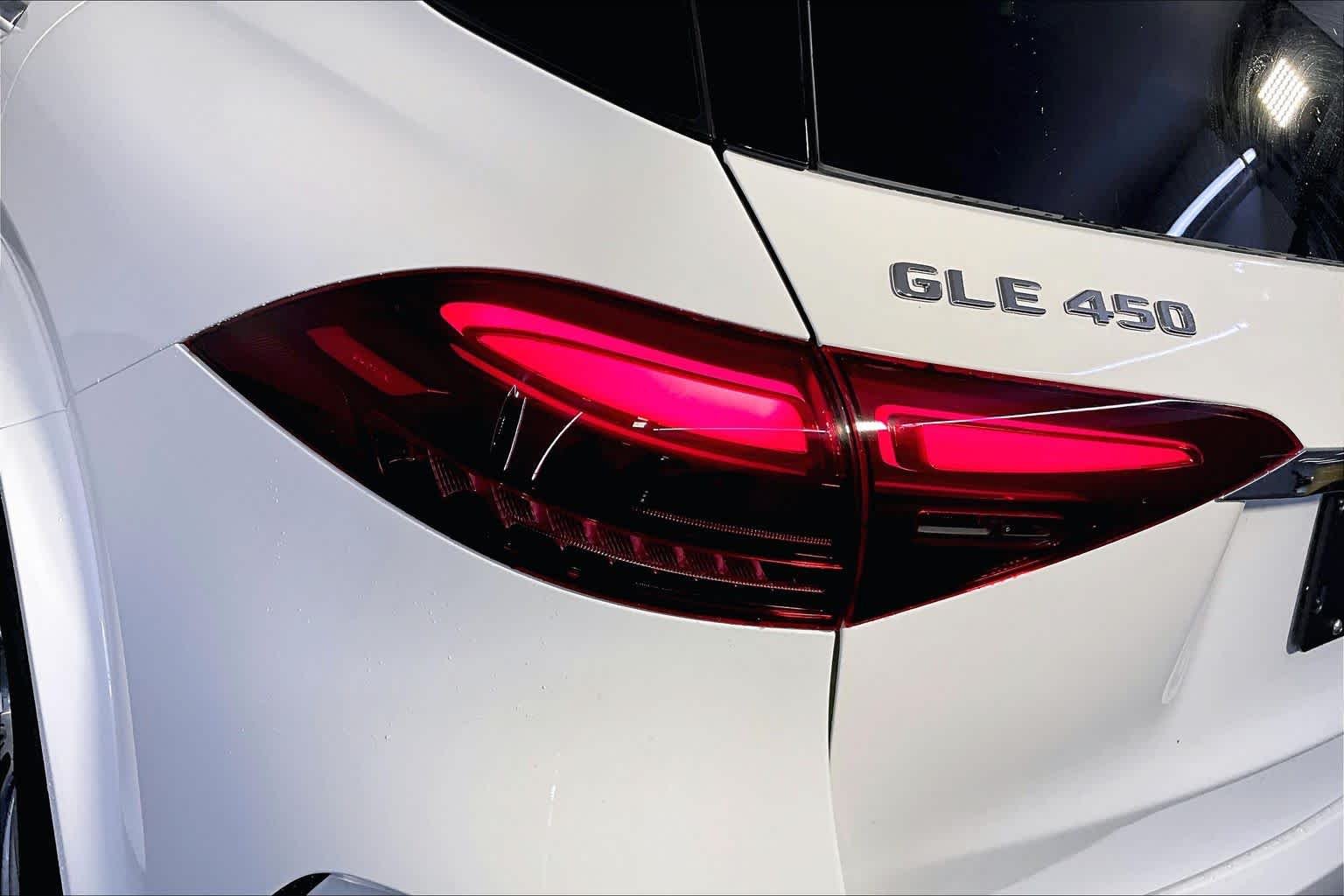 New 2026 Polar White Mercedes-Benz GLE 450 image 5