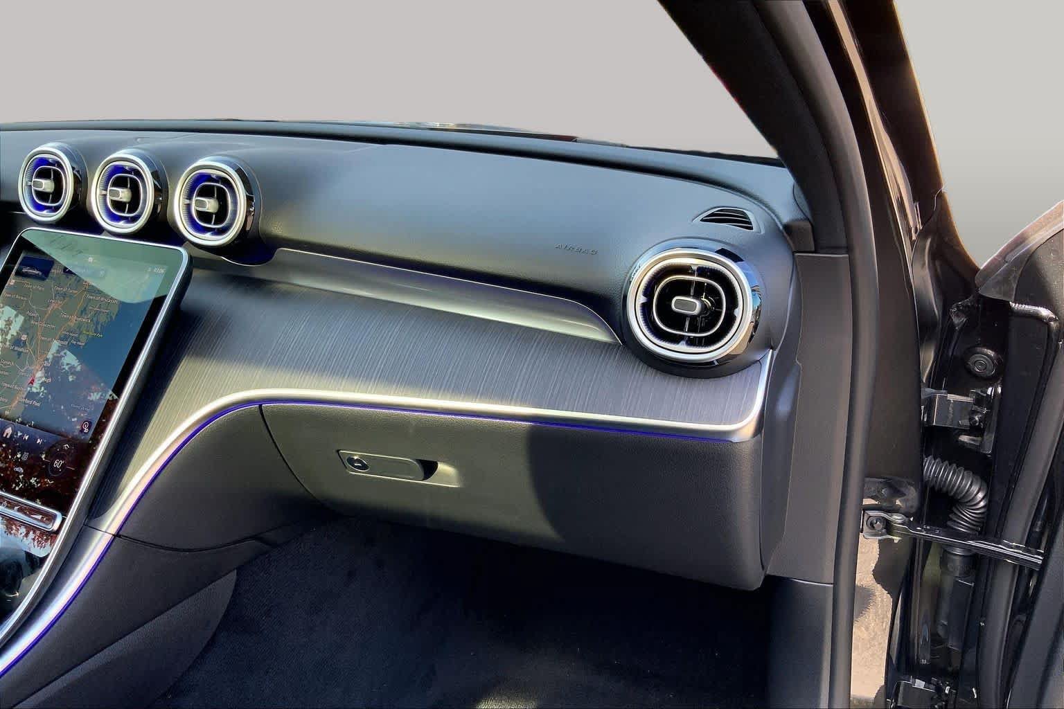 New 2027 Graphite Grey Metallic Mercedes-Benz C 300 image 10