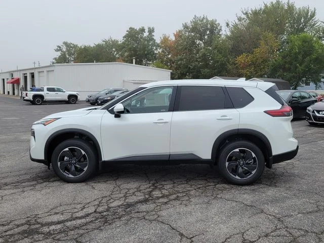 2026 Nissan Rogue SV - Photo 9