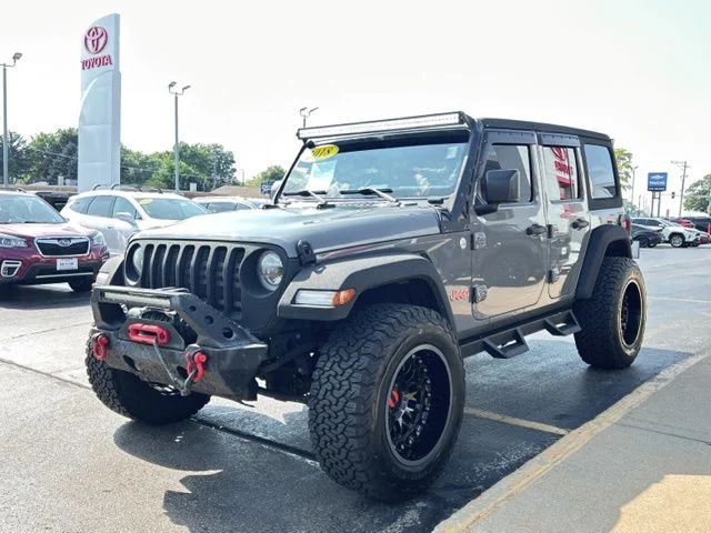 Used 2018 Gray Jeep Unlimited Sport S image 8
