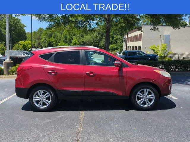 Used 2013 Red Hyundai GLS image 6
