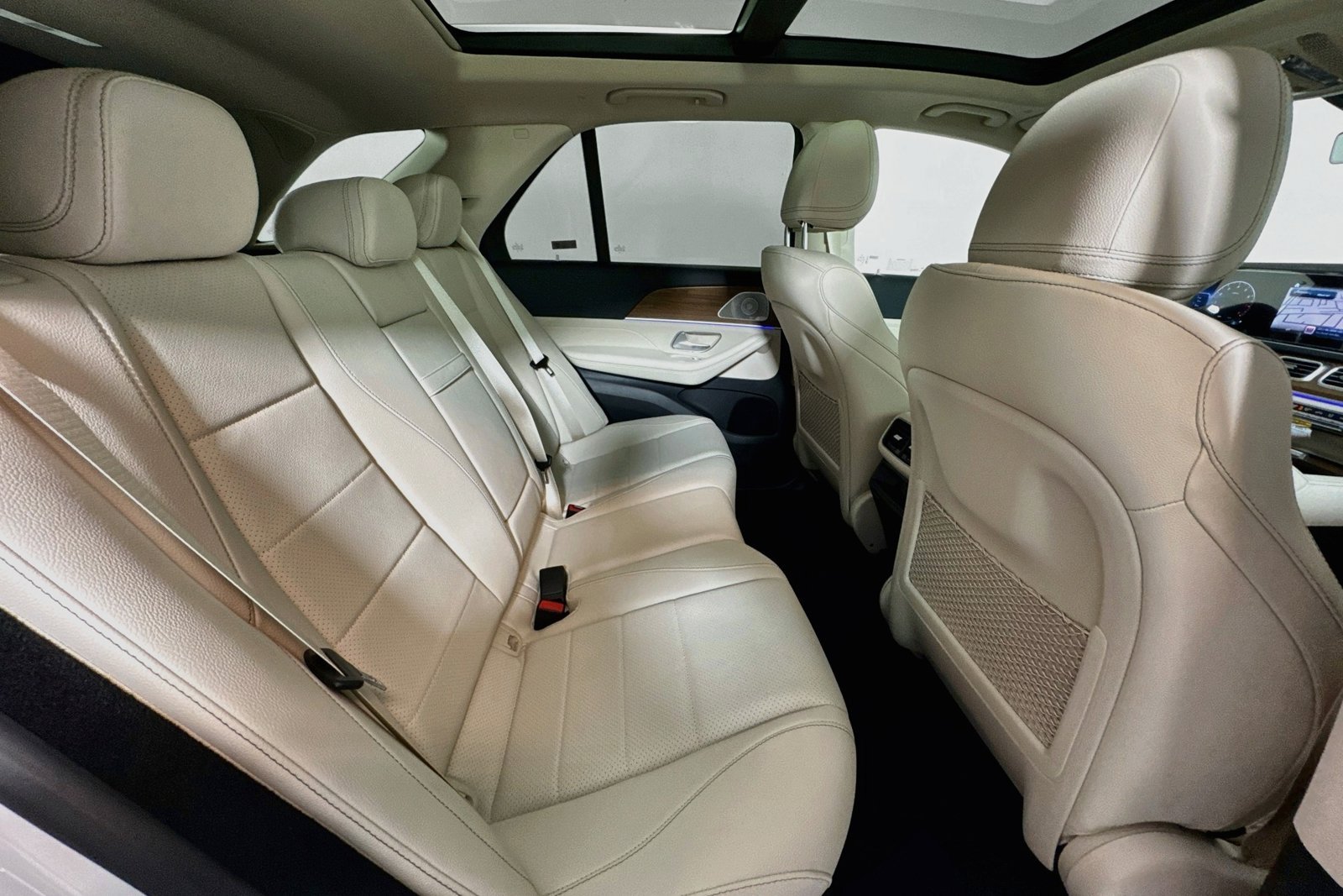 New 2026 Polar White Mercedes-Benz GLE 350 image 25