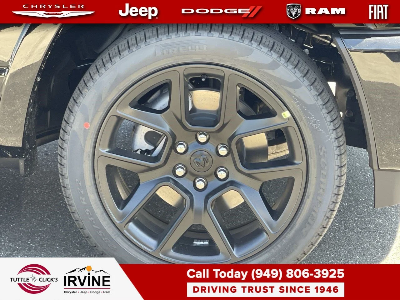New 2027 Diamond Black Crystal Pearl-Coat Exterior Paint RAM Laramie image 16