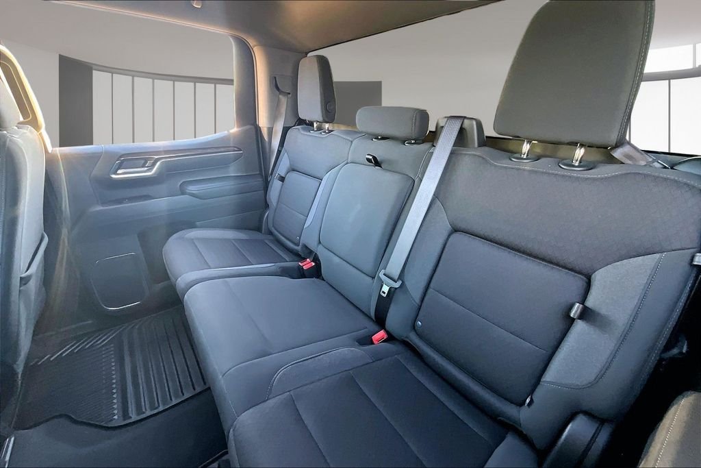 Used 2024 Black GMC Elevation image 28