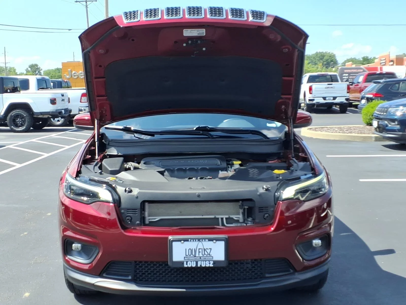 Used 2020 Velvet Red Pearlcoat Jeep Latitude image 32