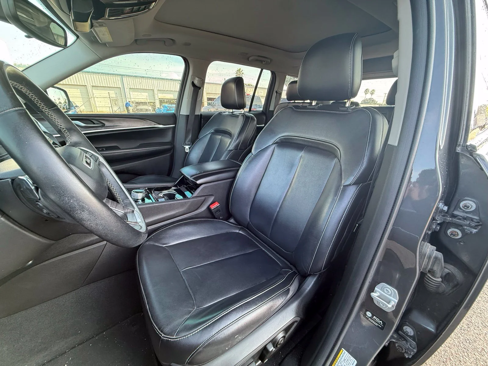 Used 2022 Gray Jeep Limited image 11