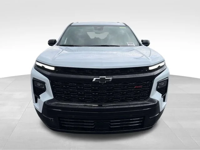 New 2027 Polar White Tricoat Chevrolet RS image 9