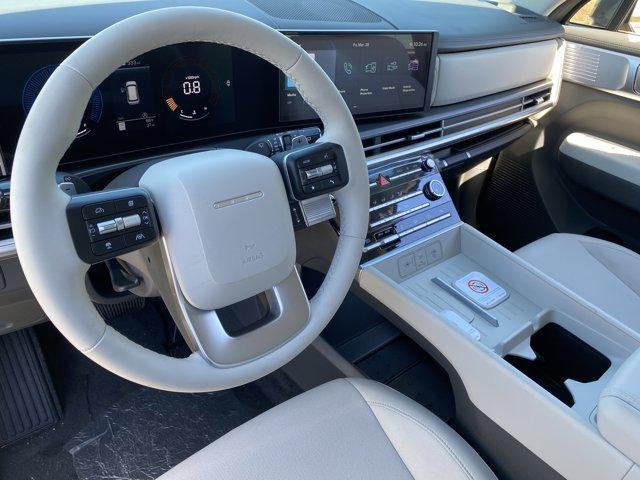New 2026 Hampton Gray Hyundai SE FWD image 17
