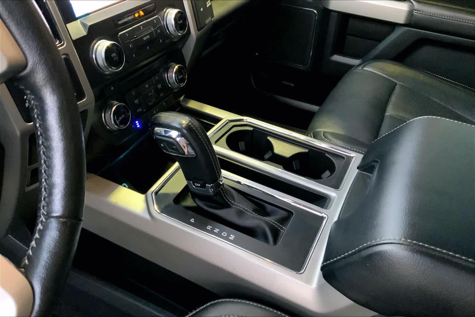 Used 2018 Magnetic Ford LARIAT image 16
