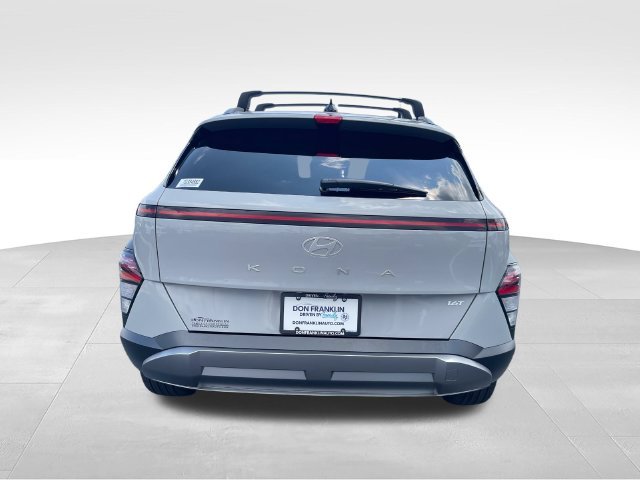 Certified Used 2026 Gray Hyundai SEL Premium image 4