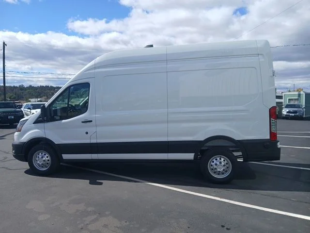 New 2026 White Ford Base image 6