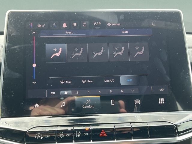 New 2026 Red Hot Pearlcoat Jeep Latitude Altitude image 18