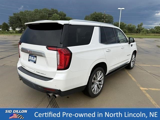 Used 2022 White Frost Tricoat GMC Denali image 8