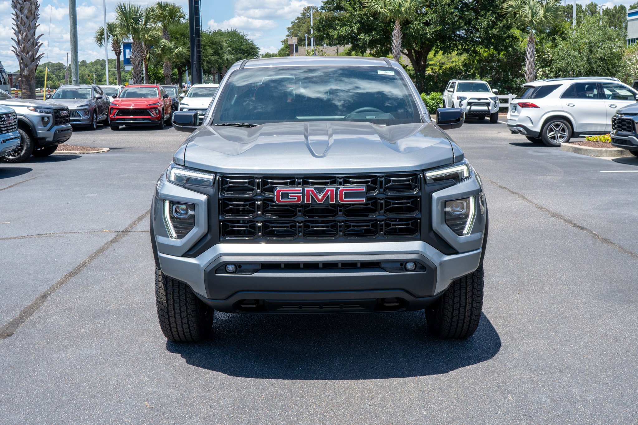 New 2026 Sterling Metallic GMC Elevation image 8