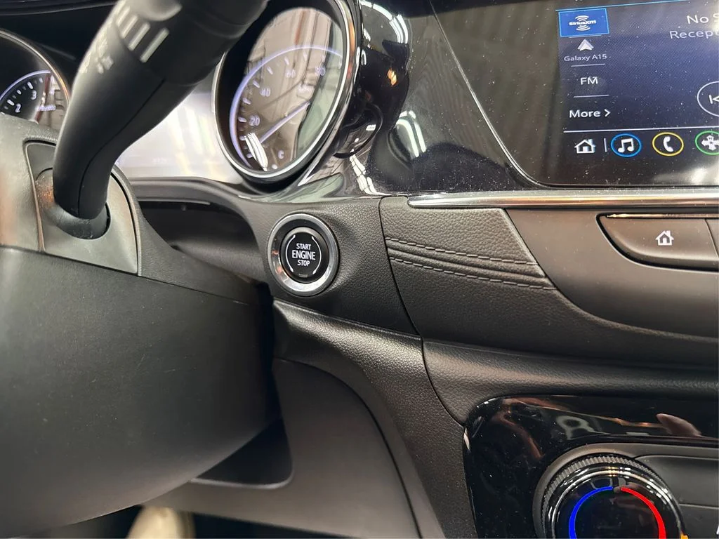 Used 2022 Red Buick Preferred image 30