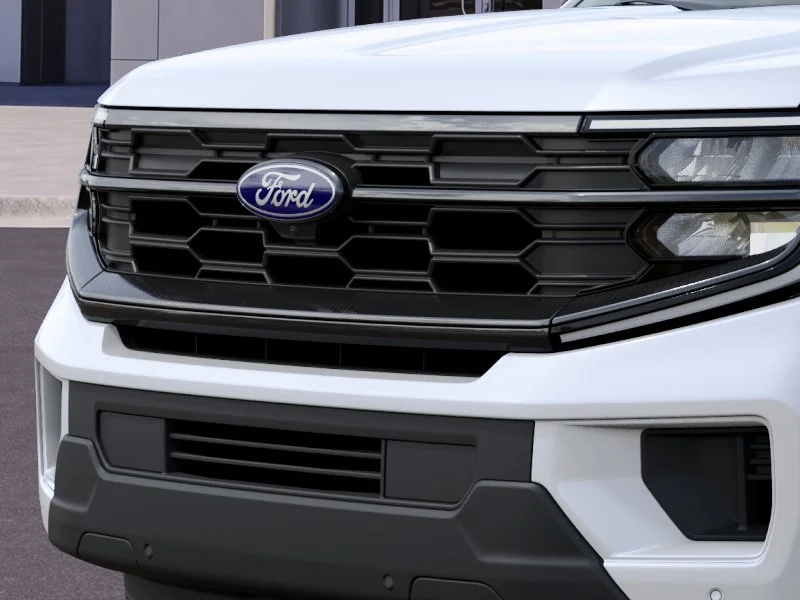New 2027 Star White Metallic Tri-Coat Ford Active image 17