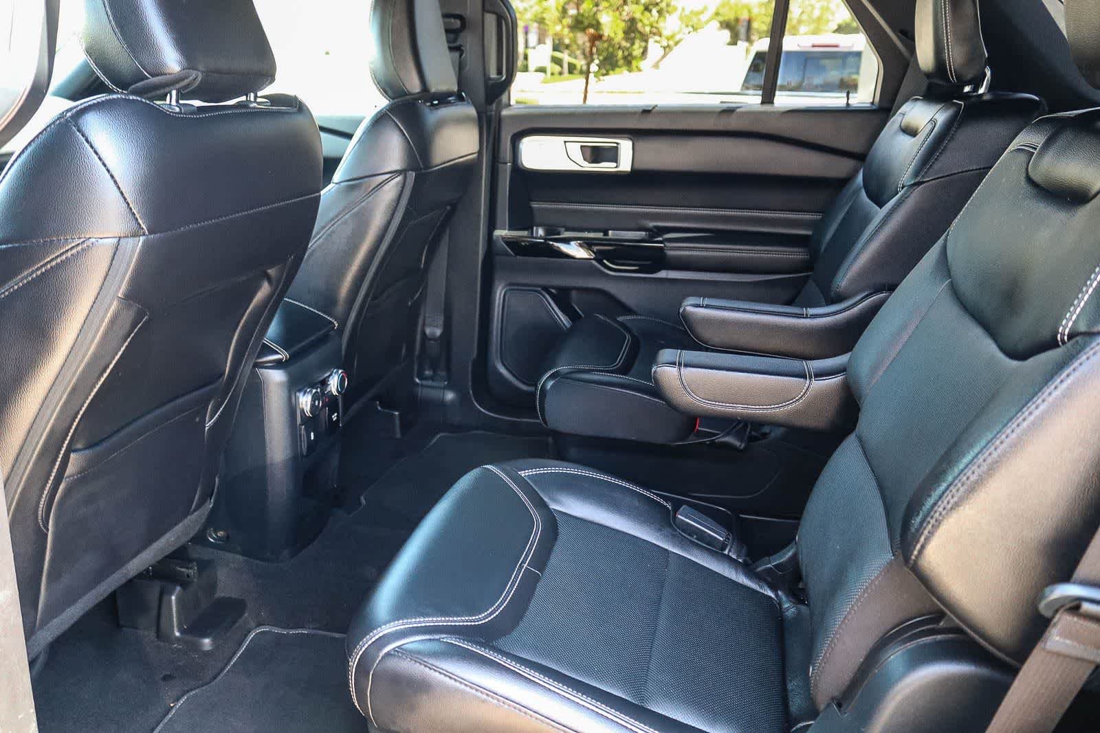 Used 2021 Agate Black Metallic Ford ST image 16