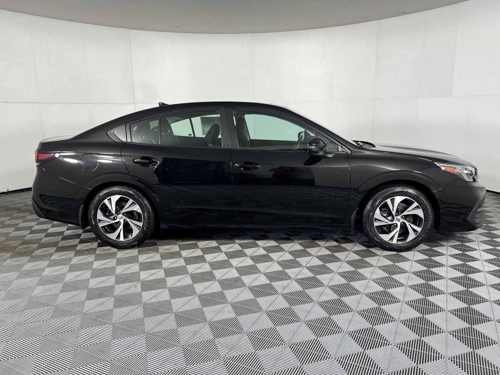 Used 2024 Crystal Black Silica Subaru Premium image 24