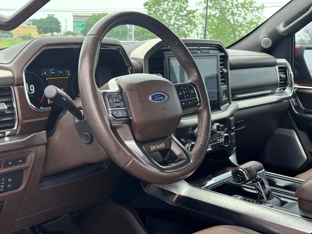 Used 2021 Red Ford King Ranch image 9