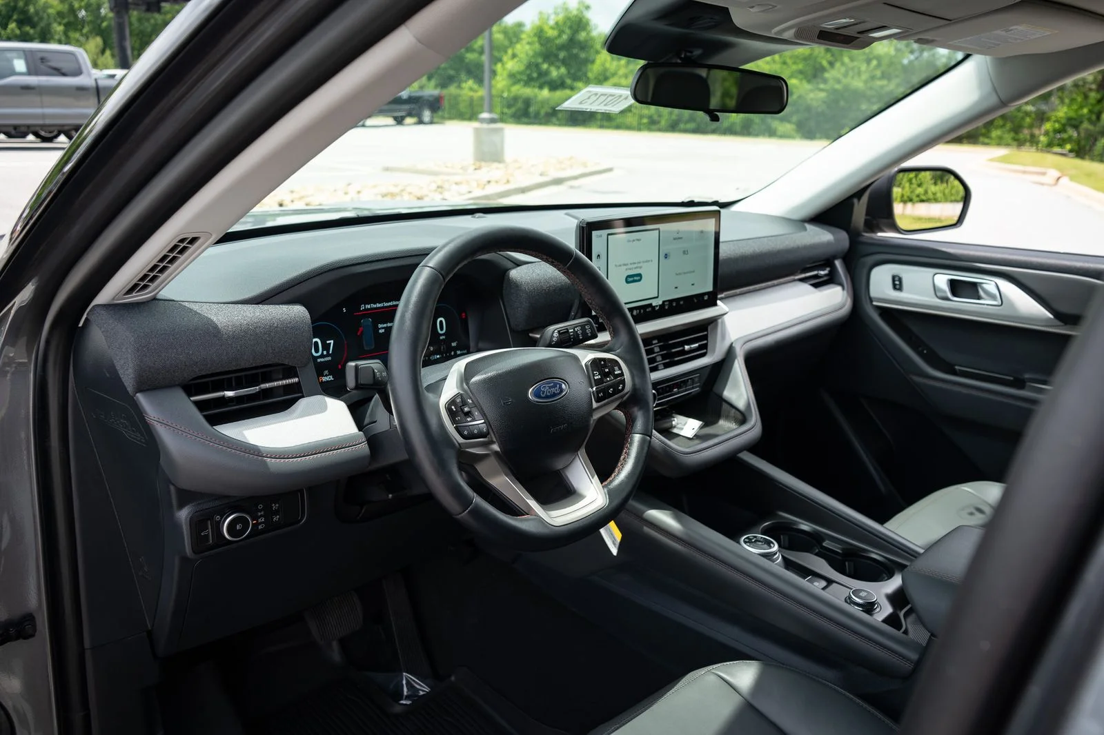 New 2026 Carbonized Gray Metallic Ford Active image 13