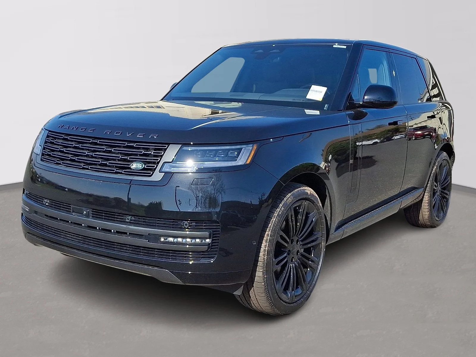 2026 Land Rover Range Rover 3.0 SE SWB's photo