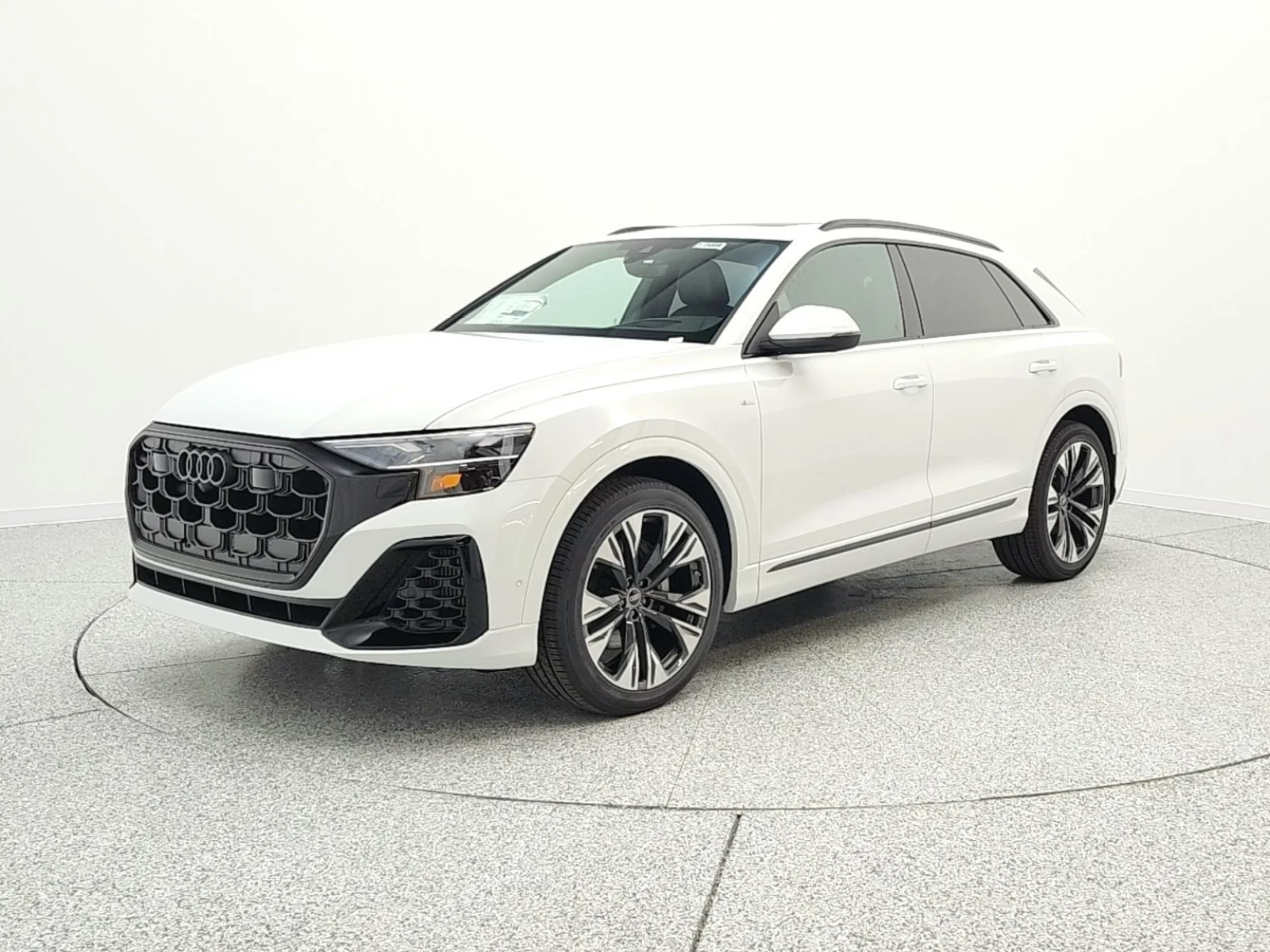 2026 Audi Q8 55 Prestige Tiptonic quattro's photo
