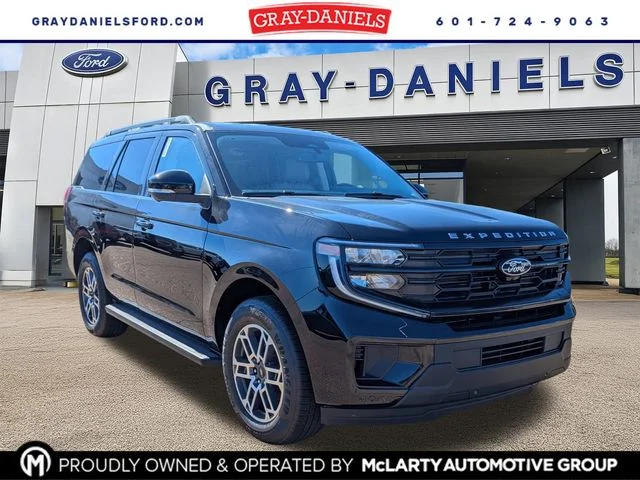 2026 Ford Expedition Active's photo