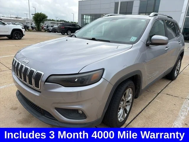 2019 Jeep Cherokee Latitude Plus's photo