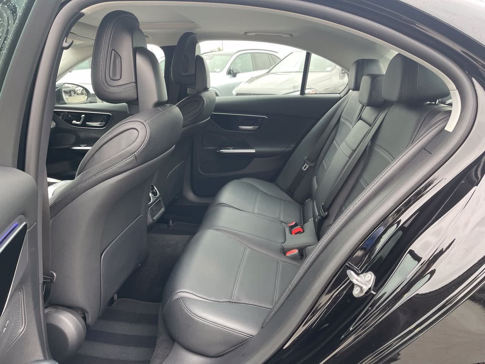 Used 2022 Black Mercedes-Benz C 300 image 5