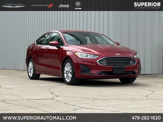 2020 Ford Fusion SE FWD's photo