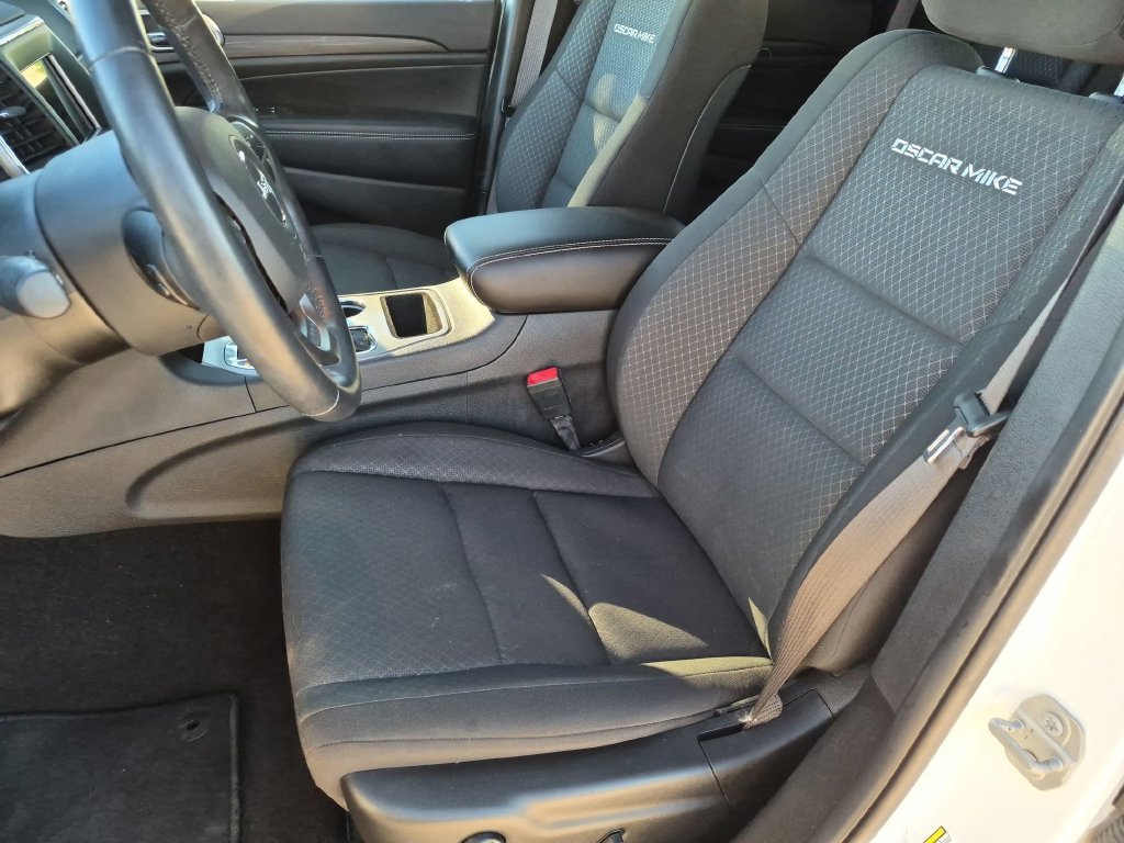 Used 2021 White Jeep Laredo image 15