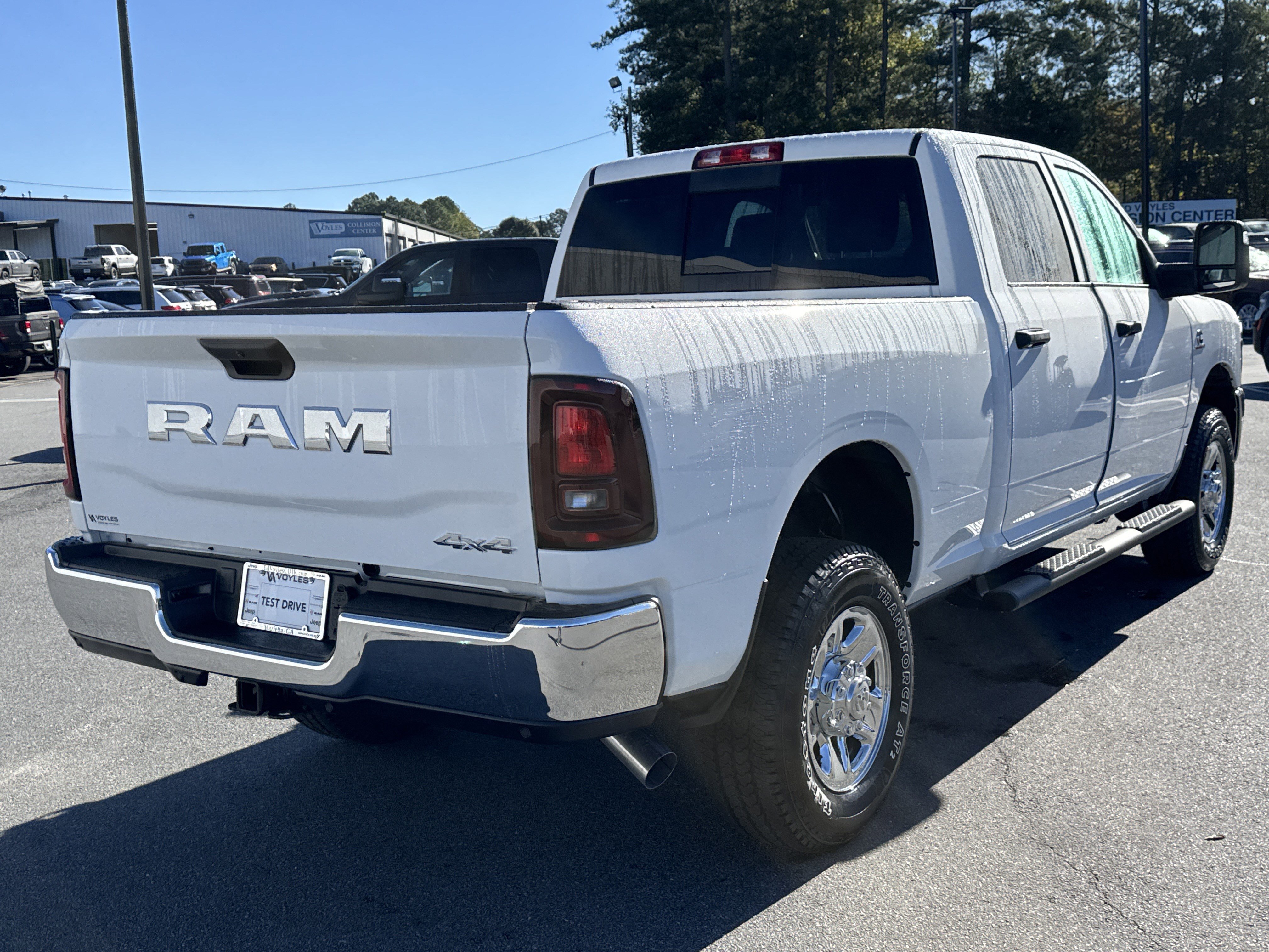 New 2026 Bright White Clearcoat Ram Tradesman image 8