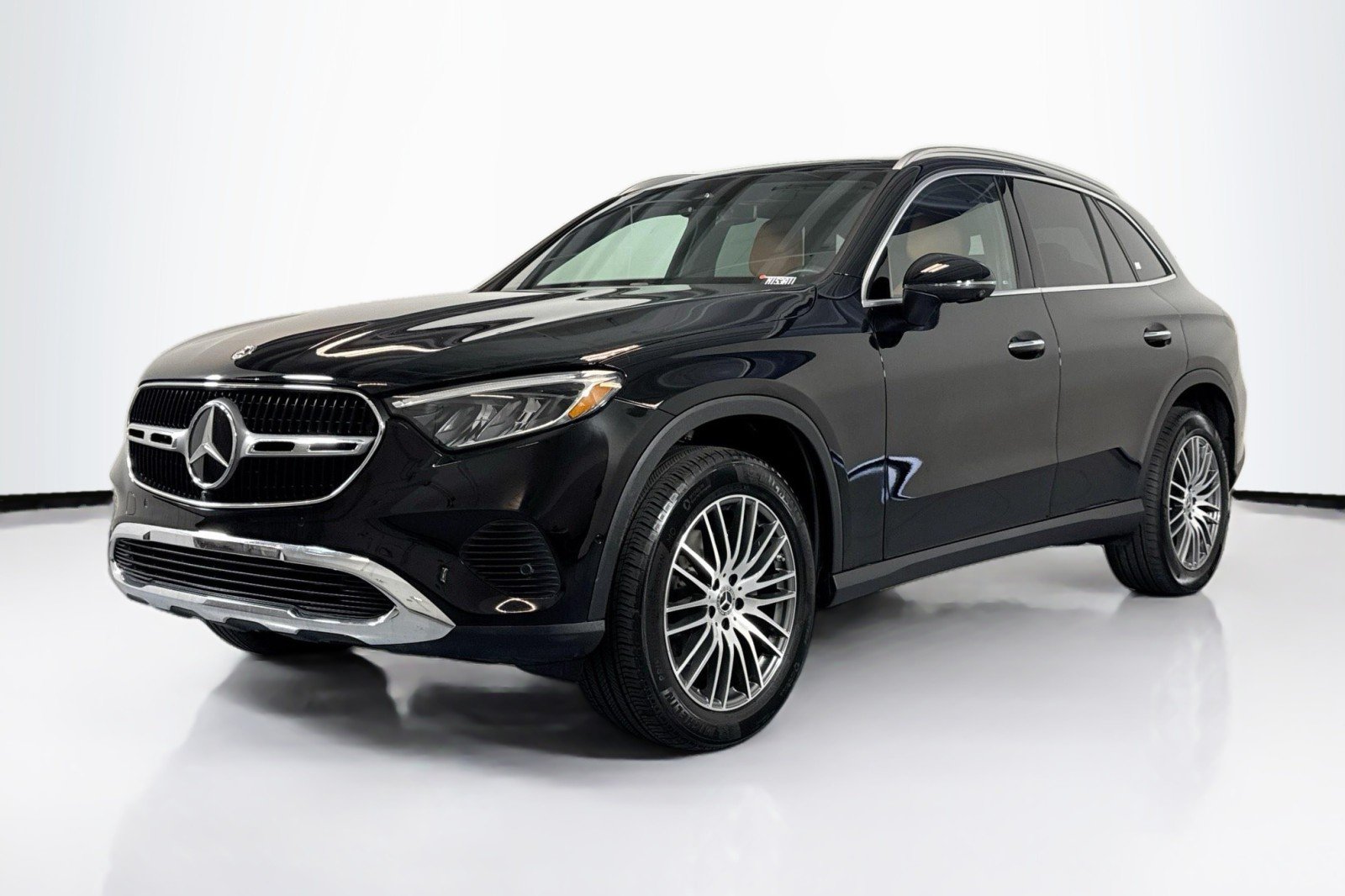 2025 Mercedes-Benz GLC GLC 300 4MATIC's photo