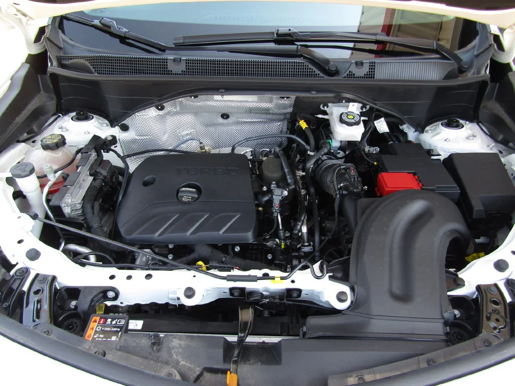 Used 2025 White Buick Preferred image 26