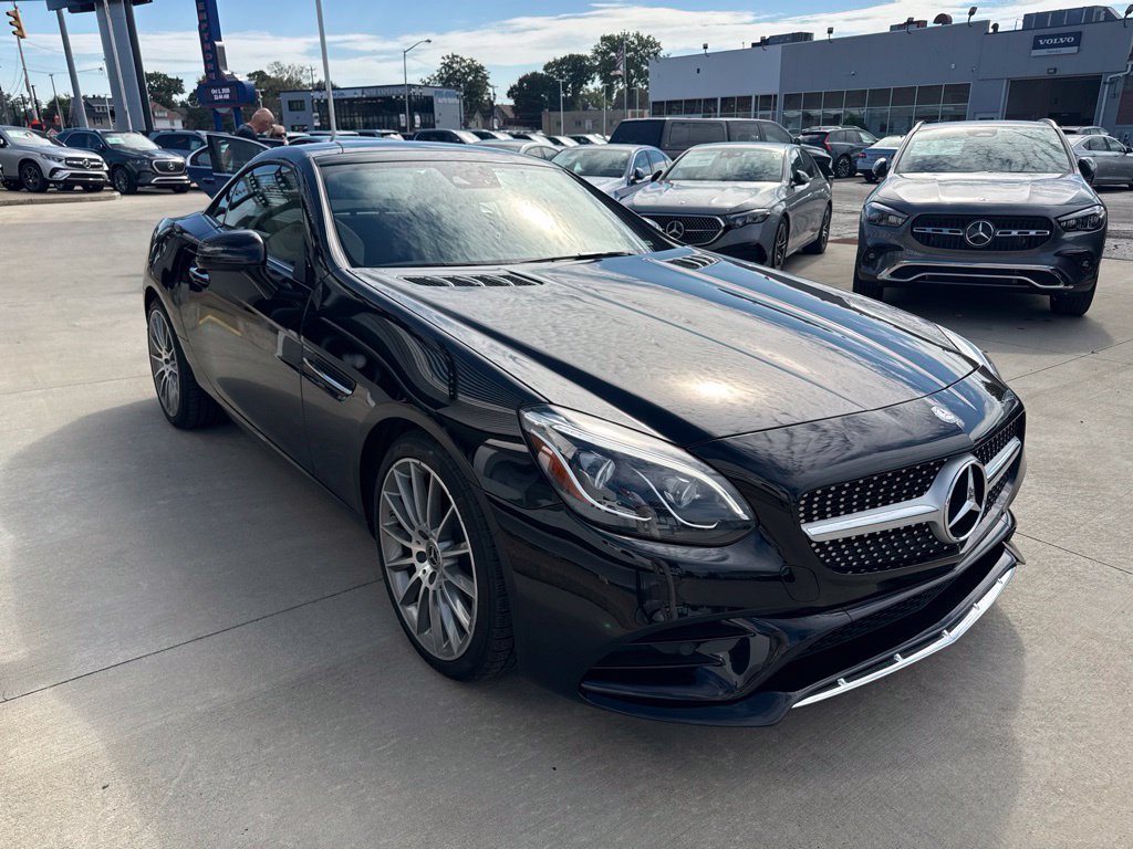 Used 2017 Black Mercedes-Benz SLC 300 image 2