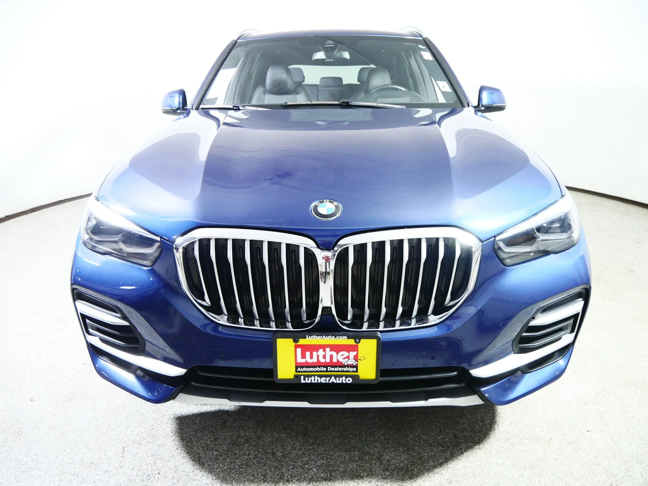 Used 2022 BMW X5 40i with VIN 5UXCR6C04N9K70545 for sale in Waite Park, Minnesota